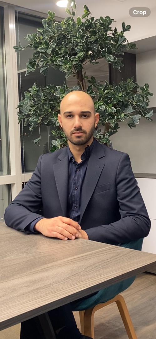 طاها شریفان